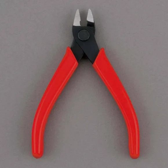 BANDAI SPIRITS Entry Nipper (Red)
