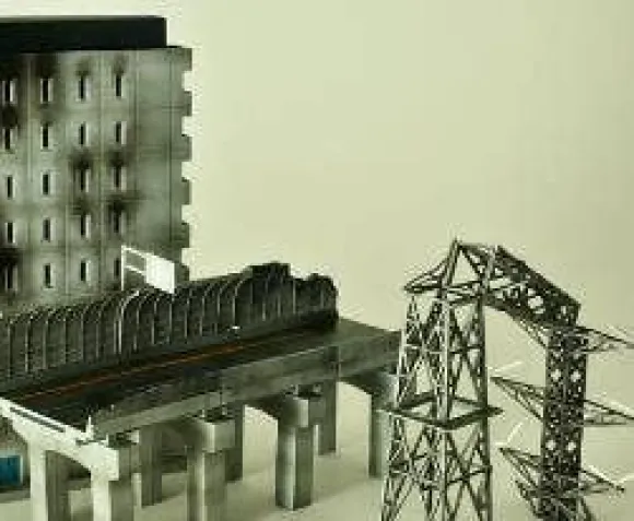 1/144 DCM16 Assault City C High-Voltage Tower