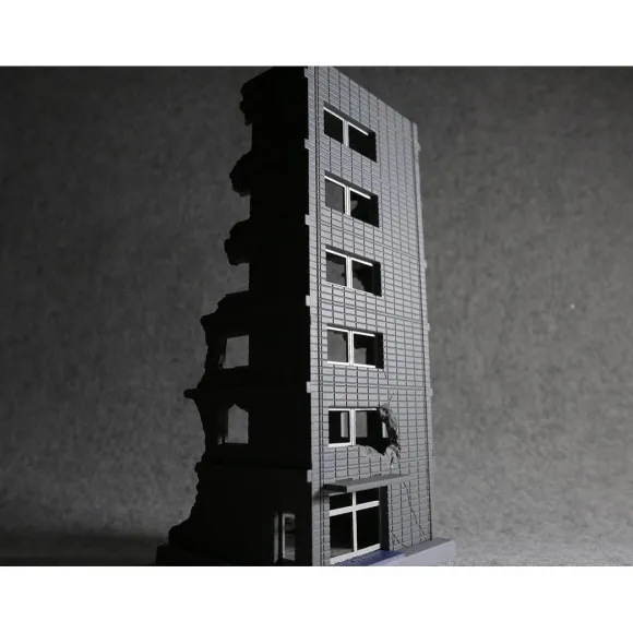 1/144 DCM02 Dio-Com Destroyed Building A