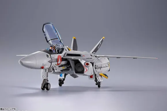 DX Chogokin First Limited Edition VF-1S Valkyrie Roy Focker Special