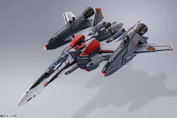 DX Chogokin VF-25F Super Messiah Valkyrie (Alto Saotome Machine) Revival Ver.