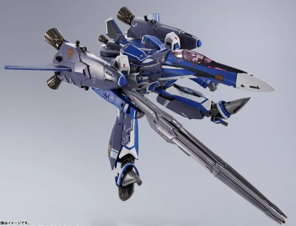 DX Chogokin VF-25G Super Messiah Valkyrie (Michael Blanc's Fighter) Revival Ver.