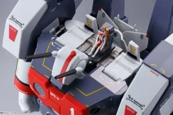 DX Chogokin VF-1J Armored Valkyrie (Hikaru Ichijo)