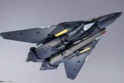 DX Chogokin VF-17S Nightmare Stealth Valkyrie (Gamlin Kizaki's)