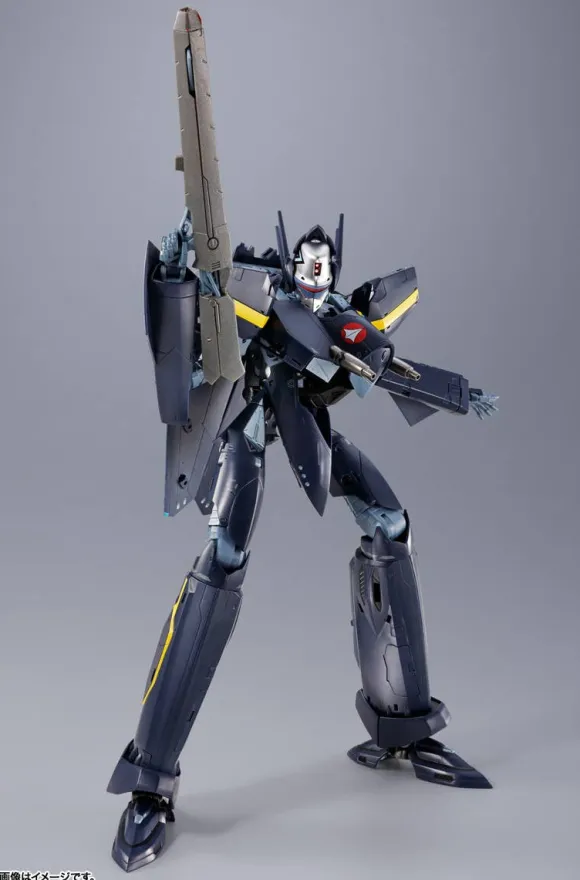 DX Chogokin VF-17S Nightmare Stealth Valkyrie (Gamlin Kizaki's)