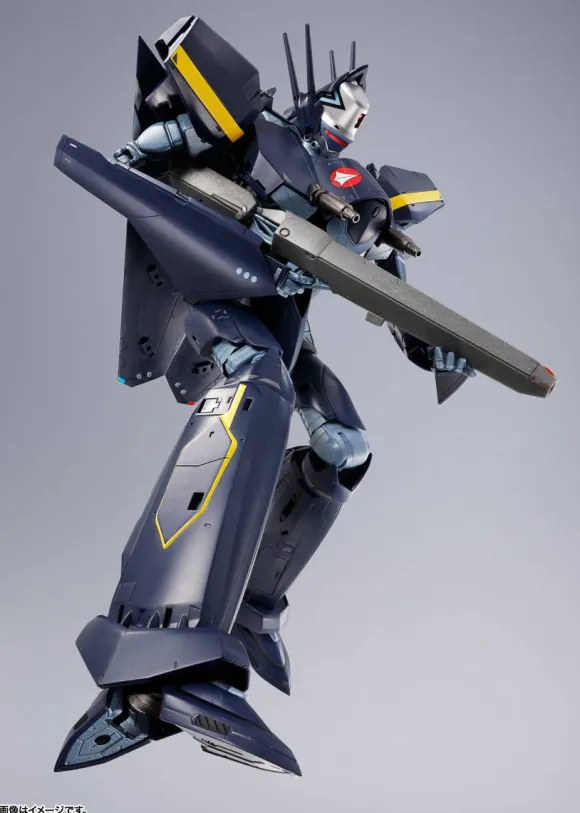 DX Chogokin VF-17S Nightmare Stealth Valkyrie (Gamlin Kizaki's)