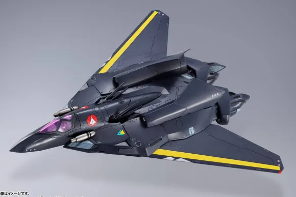 DX Chogokin VF-17S Nightmare Stealth Valkyrie (Gamlin Kizaki's)
