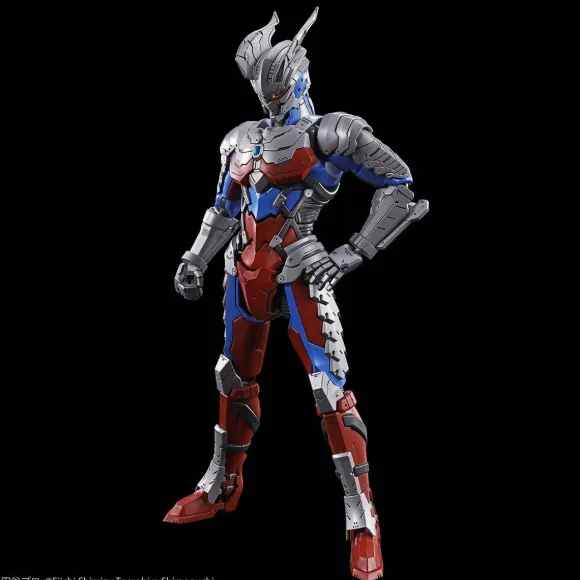 Figure-rise Standard Ultraman Suit Zero -Action-