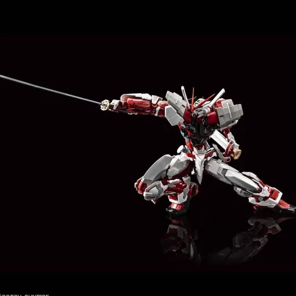 1/100 Hi-Resolution Model Gundam Astray Red Frame