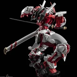 1/100 Hi-Resolution Model Gundam Astray Red Frame
