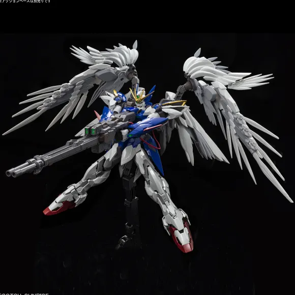 1/100 Hi-Resolution Model Wing Gundam Zero EW