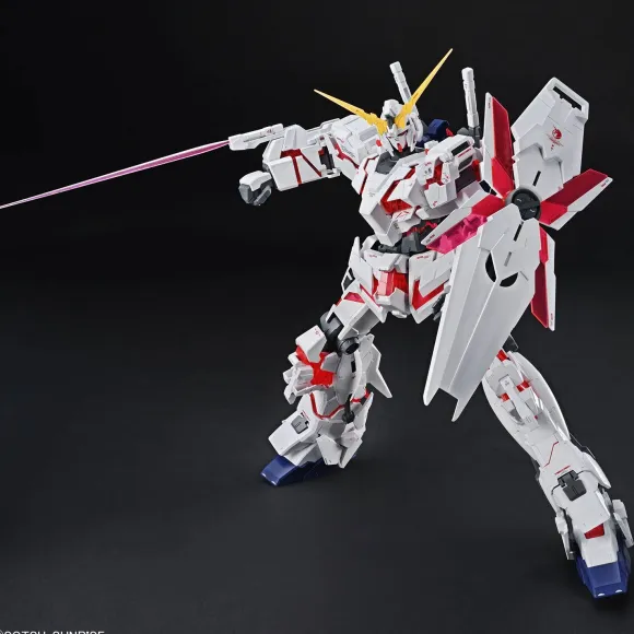 1/48 Mega Size Model Unicorn Gundam (Destroy Mode)