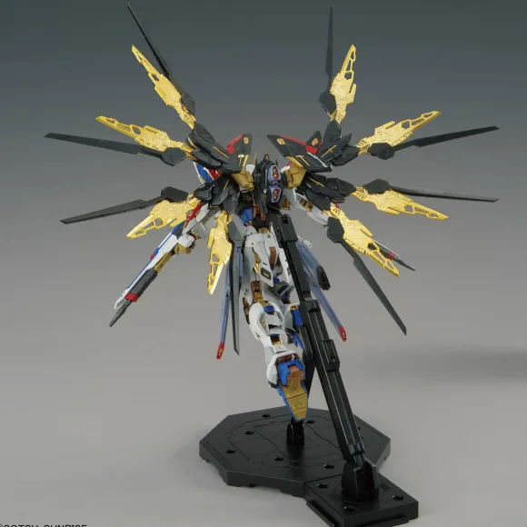 1/100 MGEX Strike Freedom Gundam (Gundam Seed Destiny)