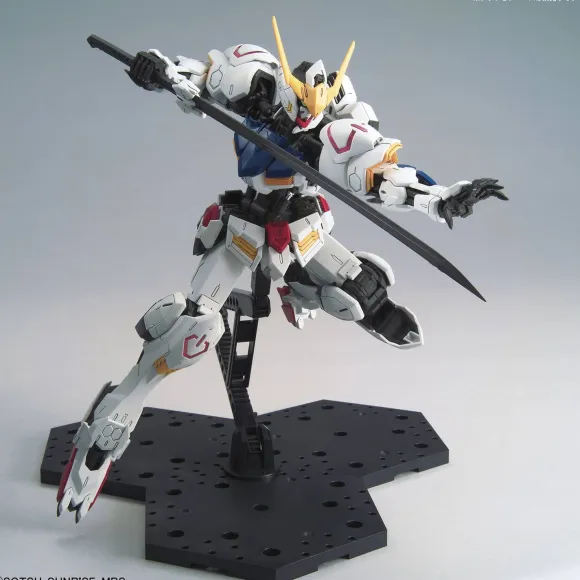 1/100 MG Gundam Barbatos