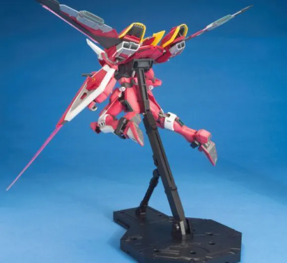 1/100 MG Infinite Justice Gundam