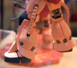 1/100 MG MS-06S Char's Zaku II Ver. 2.0