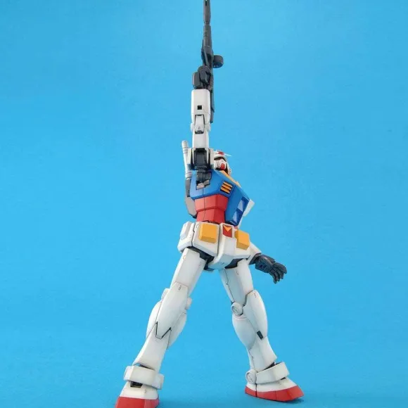 1/100 MG RX-78-2 Gundam Ver.2.0
