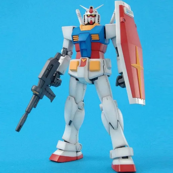 1/100 MG RX-78-2 Gundam Ver.2.0