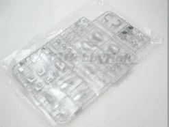 1/100 MG RX-78-2 Gundam Ver.2.0 Titanium Finish