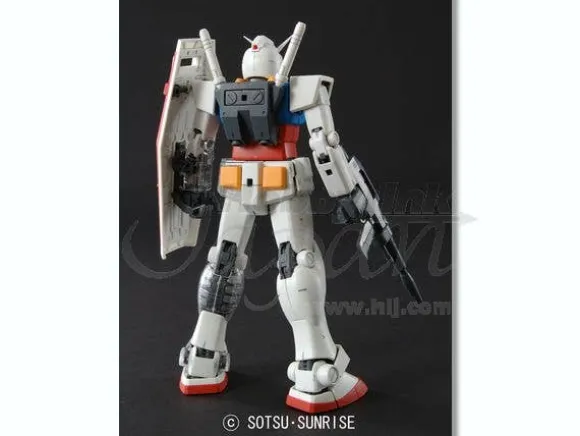 1/100 MG RX-78-2 Gundam Ver.2.0 with Special Clear Armor Parts