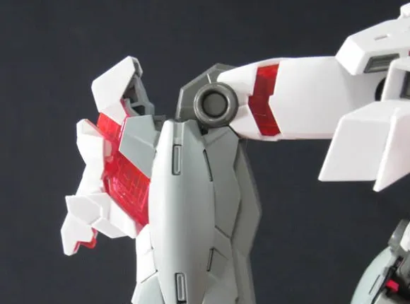1/100 MG Unicorn Gundam HD Color + MS Cage