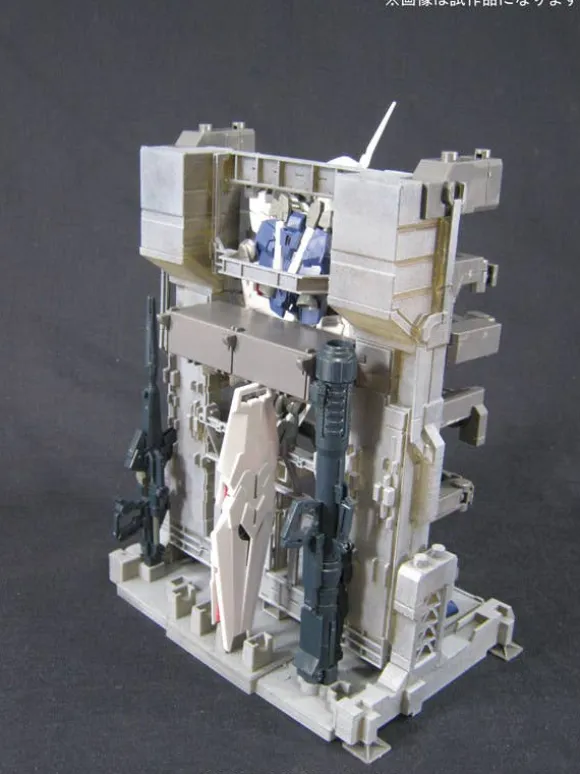 1/100 MG Unicorn Gundam HD Color + MS Cage