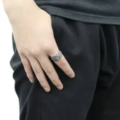 Mobile Suit Gundam: Sieg Zeon College Ring / L