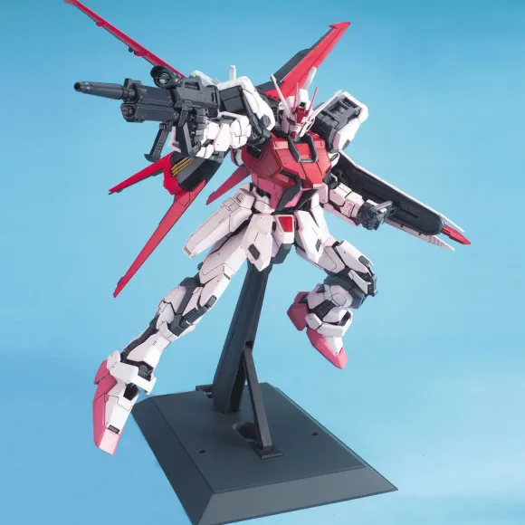 1/60 Perfect Grade Strike Rouge + Skygrasper