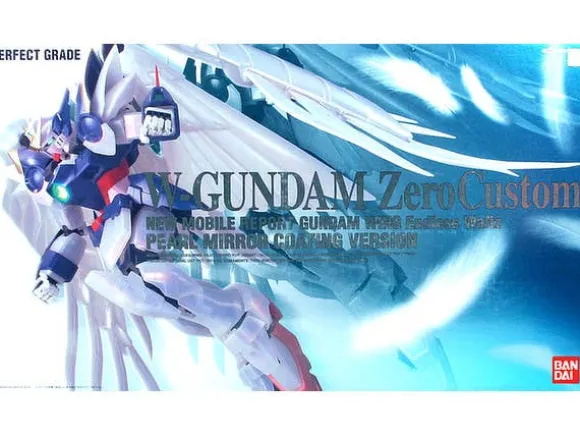 1/60 Perfect Grade Wing Gundam Zero Custom Pearl Mirror Coat Ver.