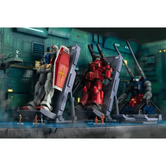 Realistic Model Series Mobile Suit Gundam (1/144 HG Series) White Base Catapult Deck Anime Edition