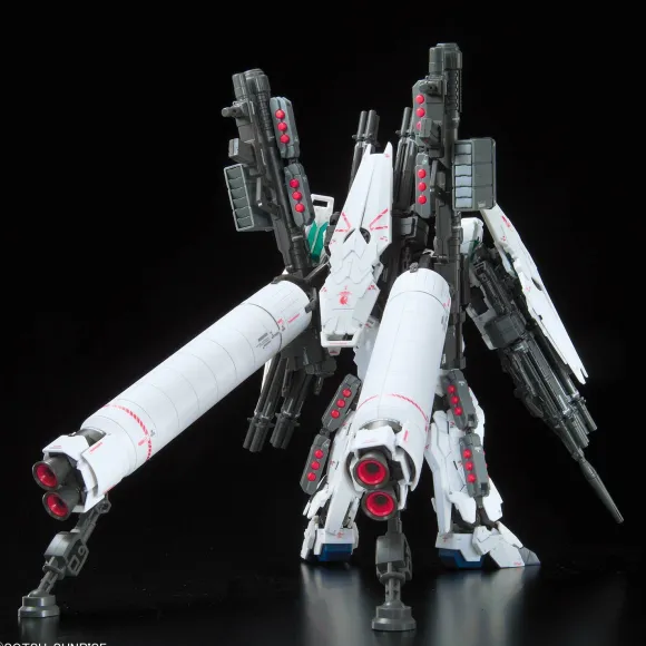 1/144 RG Full Armor Unicorn Gundam