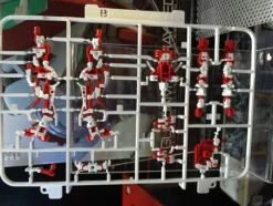 1/144 RG Gundam Astray Red Frame