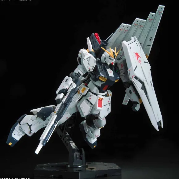 1/144 RG NU Gundam