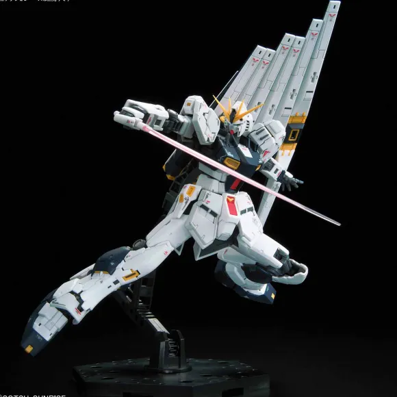 1/144 RG NU Gundam