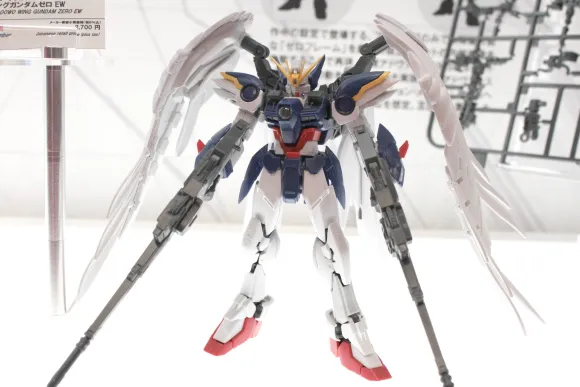 1/144 RG Wing Gundam Zero EW