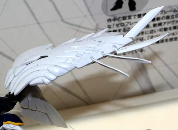 1/144 RG Wing Gundam Zero EW