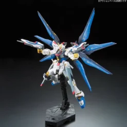 1/144 RG ZGMF-X20A Strike Freedom Gundam