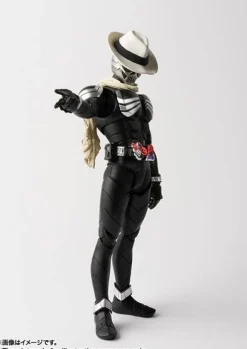 S.H.Figuarts (Shinkocchou Seihou) Kamen Rider Skull
